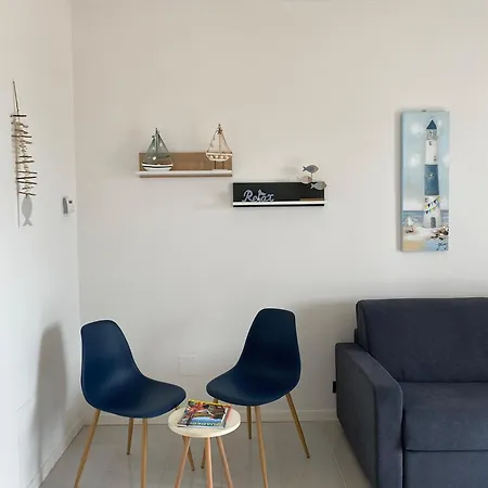 Apartment Scorciodimare Attico A Mare
